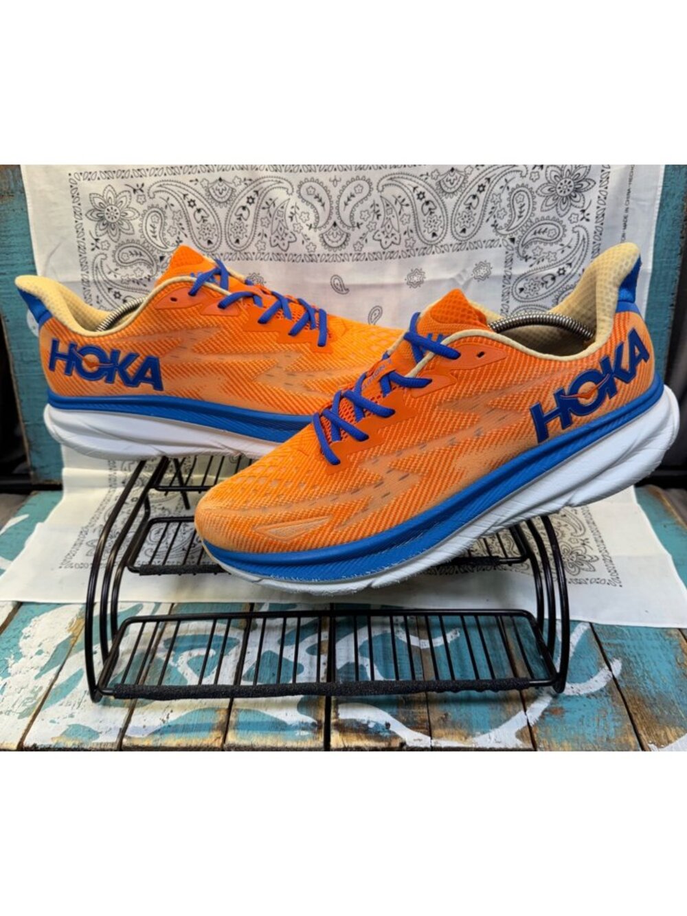 Hoka One One Clifton 9 Shoes Mens Size 114D Orange Running Sneakers 1127895 VOIM